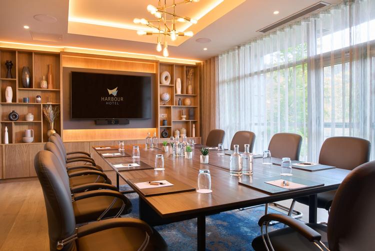 Harbour Hotel |  | 4